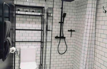 Chalet cosy secteur calme TRAM A 120 m gare aéroport - Foto 8