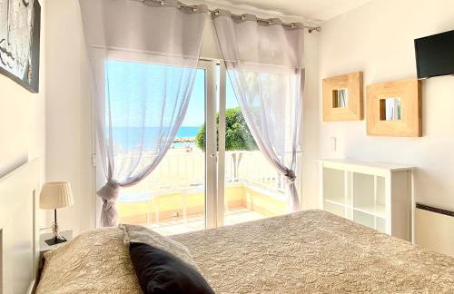 Casa cómoda delante de la playa con vista al mar - Photo 14