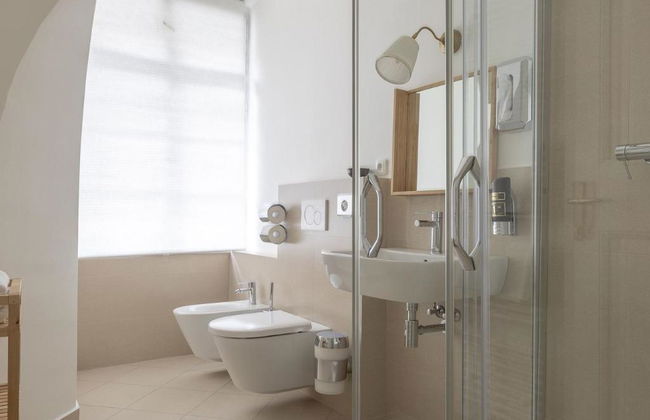 Golden Three Crowns - Foto 12