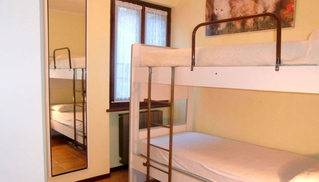 On a Residence, Near the Lake, With Swimming Pool and Terrace - Foto 2, Habitación