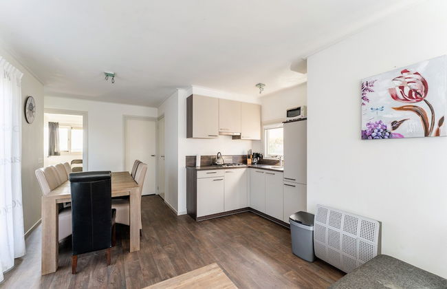 Snug Holiday Home in Bantega With Own Harbour, Boathouse - Foto 12