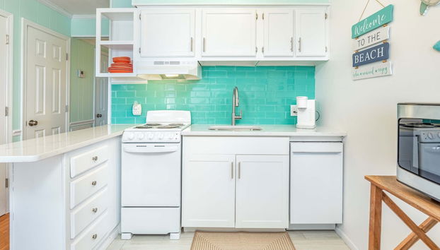 Beach Racquet A313 by Tybee Vacation Rentals - Foto 4, Cocina privada