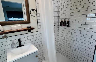 Dollhouse Downtown - Foto 6