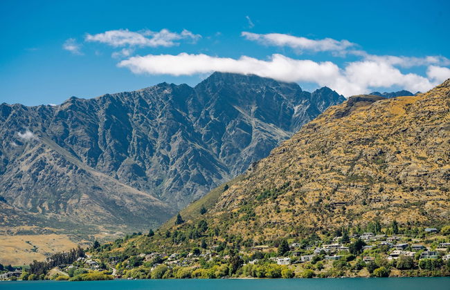 LAKE FRONT 3-BEDROOM APARTMENT WITH LAKE ACCESS - Foto 27