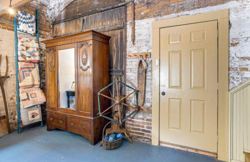 1 Block to Main St Second Street Carriage House - Foto 11