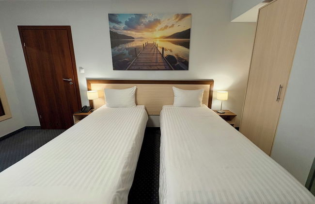 POLECZKI RESIDENCE APARTMENTS - Photo 26