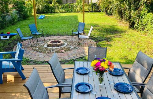 Pensa-Cozy Downtown bungalow, w/ backyard oasis! - Foto 8