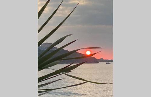 Beautiful 3 bedroom apartment by the Sea - Foto 40