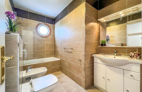 Hanami Casa Saradan - Photo 23