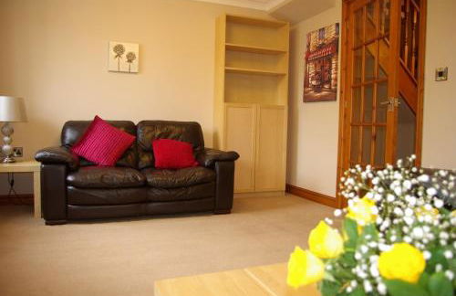 Portland Mews - 3 Bed Holiday Home By Premier Serviced Accommodation - Photo 4