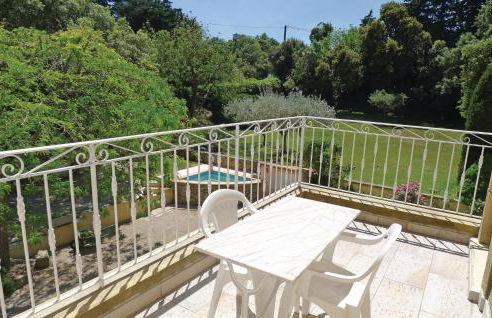 Stunning Home In Pujaut With Kitchen - Photo 14