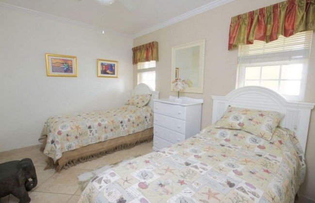 Sapphire Beach Condominiums by Blue Sky Luxury - Foto 17