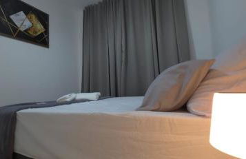 Apartamento Confortavel 2 quartos ao lado Shopping - Foto 11