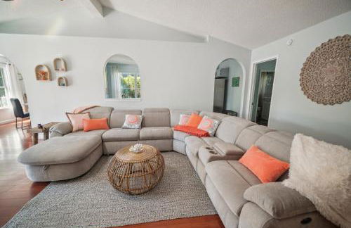 Pondside Perch - Your Waterfront Retreat home - Foto 6