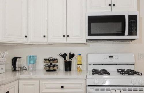 Comfortable Willow Glen Home w Central AC&Heater - Foto 80