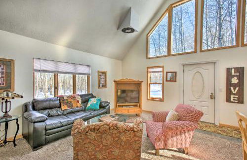 Lakes of the North Home on Snowmobile and ATV Trail! - Foto 5