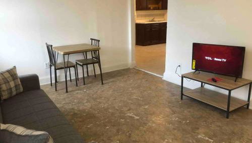 Spacious and bright 2-bedroom apartment with 1-bathroom and private street entrance, MetLife Stadium FIFA World Cup 25 minutes away - Foto 2