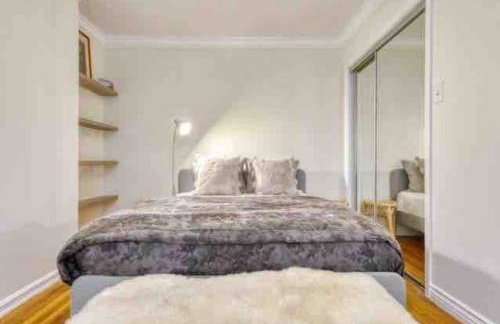 Belmont Shore Beach Bungalow, 2 min walk to town! - Foto 6