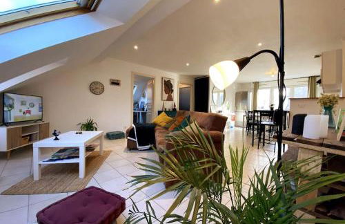 STRG Center at 10 min-Christmas market and 10min EU Parliament-WiFi-TV - Foto 2