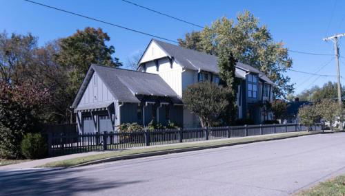 Minutes to Downtown Huge Outdoor Deck HOT TUB - Foto 4