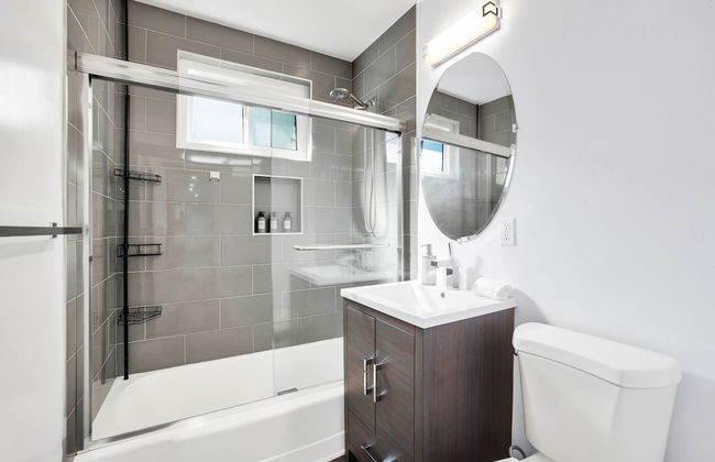 Martha by Avantstay Brand New LA Valley Home - Foto 14