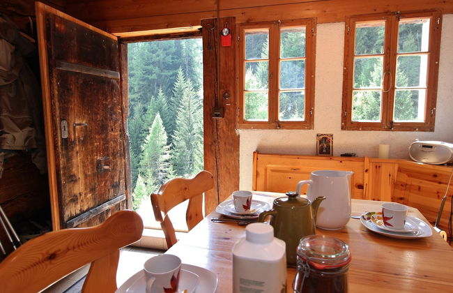 Chalet in Binn Near Forest & Scenic Valley - Foto 19