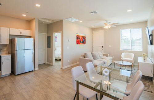 Serene 2BR Home with Premium Beds - Foto 21