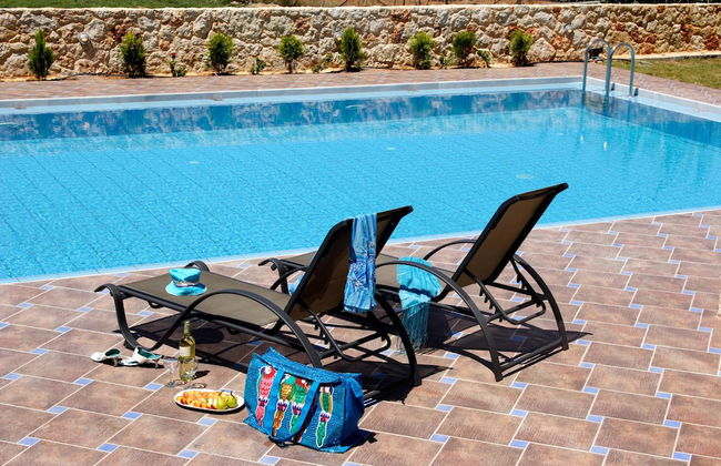 Theros Hotel - Foto 1