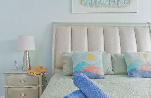 Single-Level Home w Heated Pool & 9MI to Disney - Photo 7