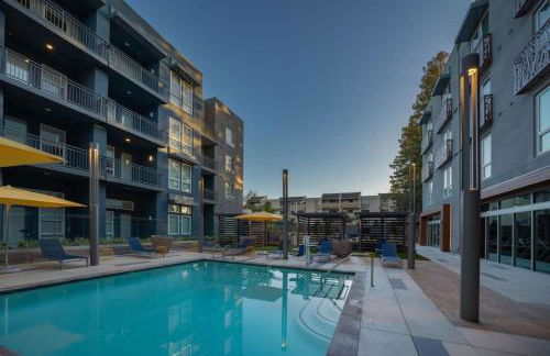 Anton Ladera - Foto 28