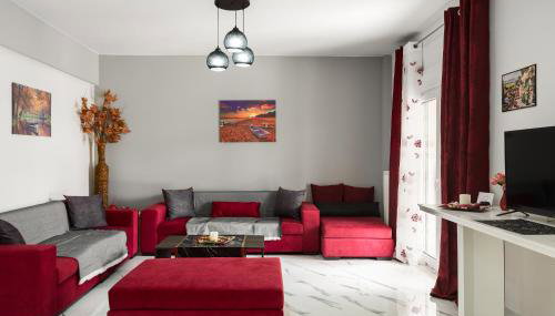 Dora's Home - Photo 2