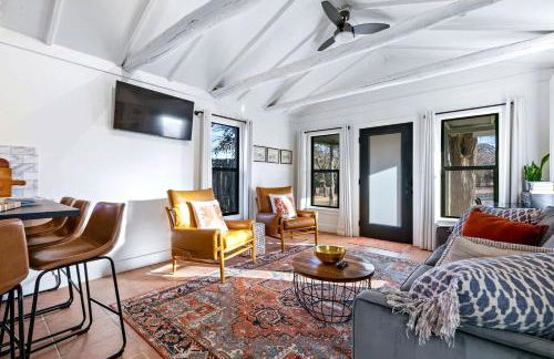 Pet-Friendly Glamping Cabin, with River Access in Ingram, Texas - Foto 18