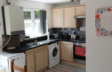 Urban Escape Glasgow Green Free Parking 20min walk to City Center - Foto 12