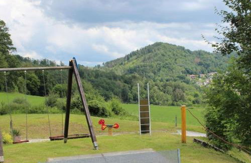 Apartment Gemütliche Ferienwohnung mit Blick auf die Donau by Interhome - Foto 15