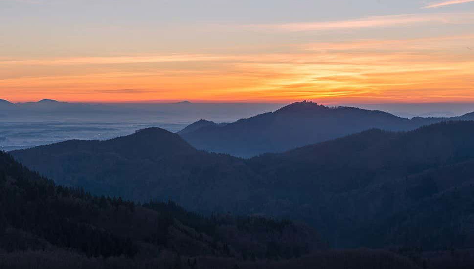 Watching the sunrise from Poon Hill