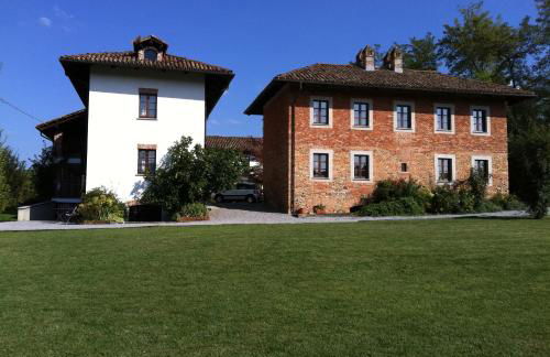 B&B Cascina Gaione Via Gallina,18b 12052 Neive cn - Foto 13