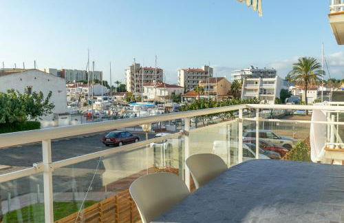 V030 - Port Canigo - Foto 16