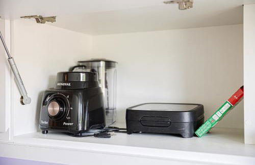 Aconchego e privacidade para sua família com 2 quartos, sala e cozinha integrados e sacada com churrasqueira - Foto 42