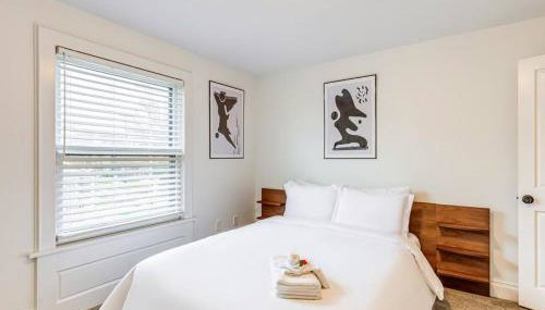 Upscale Historic Home near Downtown, Hall of Fame, Beach, Arenas - Foto 5