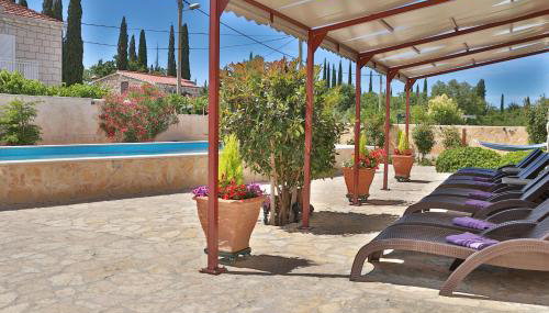 Villa Grand Pinea - Foto 5, Garden, sunbed, Garden view
