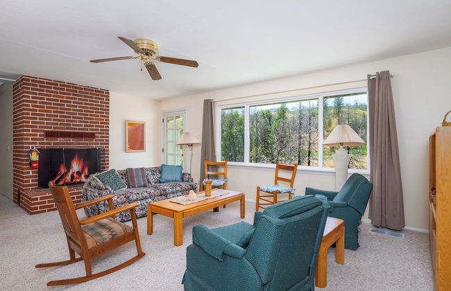 OFF THE Beaten Path Mariposa 3BD + EV Charger - Foto 13