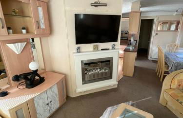 Caravan 30R on Happy Days Caravan Park Towyn - Foto 1