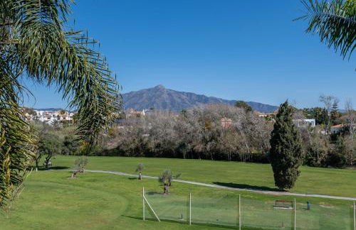 Stunning Duplex by the Golf & Terrace by the beach - Foto 57