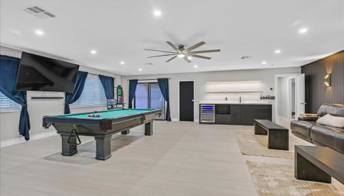 Luxury 5BR Retreat Pool Hot Tub Gym 7000sqf - Foto 3