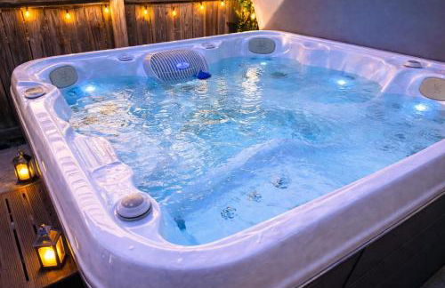 Private Ranch - Entire Home - 3 Bed Room - Hot Tub - King Bed - Fenced Yard - Pets & Kids Welcome - Game Shed - Free WiFi - Foto 42