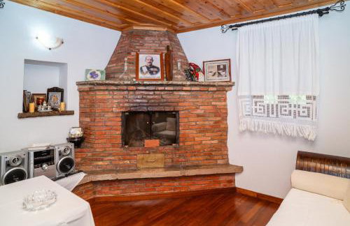 Kalliopi's Apartment - Photo 16