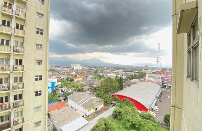 Cozy 2Br Apartment At Suites @ Metro - Photo 23