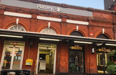 Cosy Suite with Private Access in London Putney - Foto 31