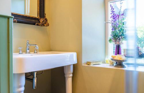 Kendal - Summerlands Hall Gothic Apartment - Foto 21