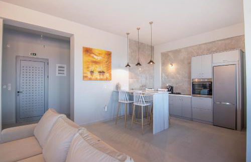 Georgianna's suite with private pool , 'greysuite' - Foto 9